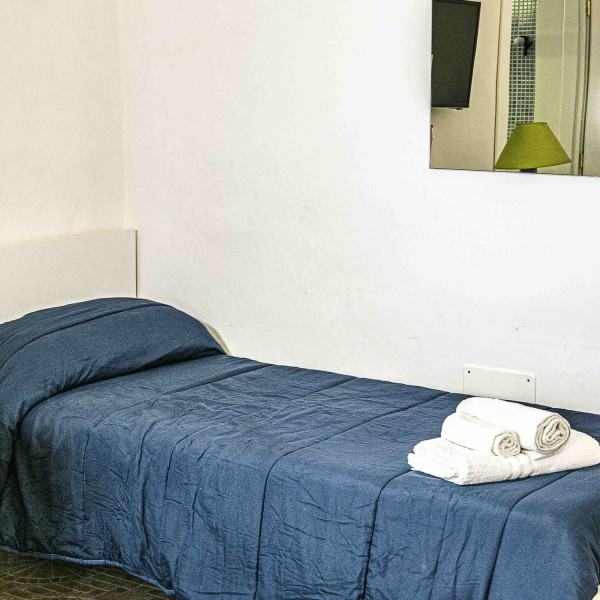 Palazzo Vaglio, camera Azzurra tripla — foto 4