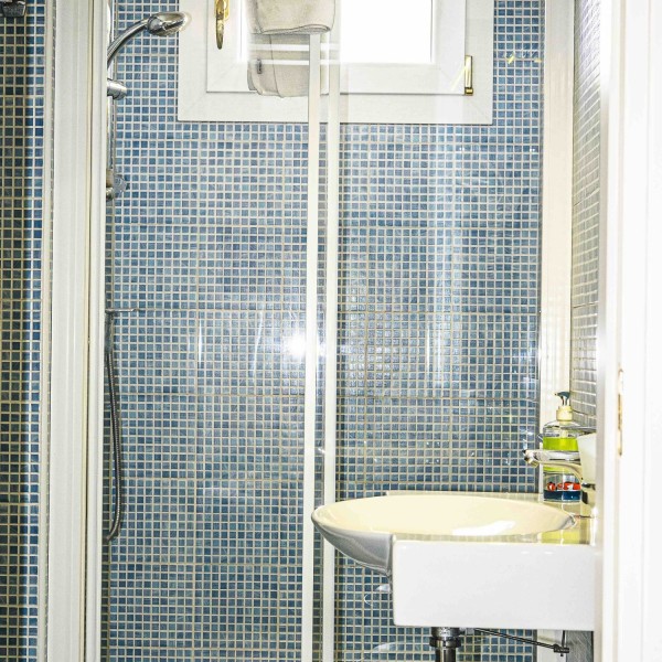 Palazzo Vaglio, camera Azzurra tripla — foto 10