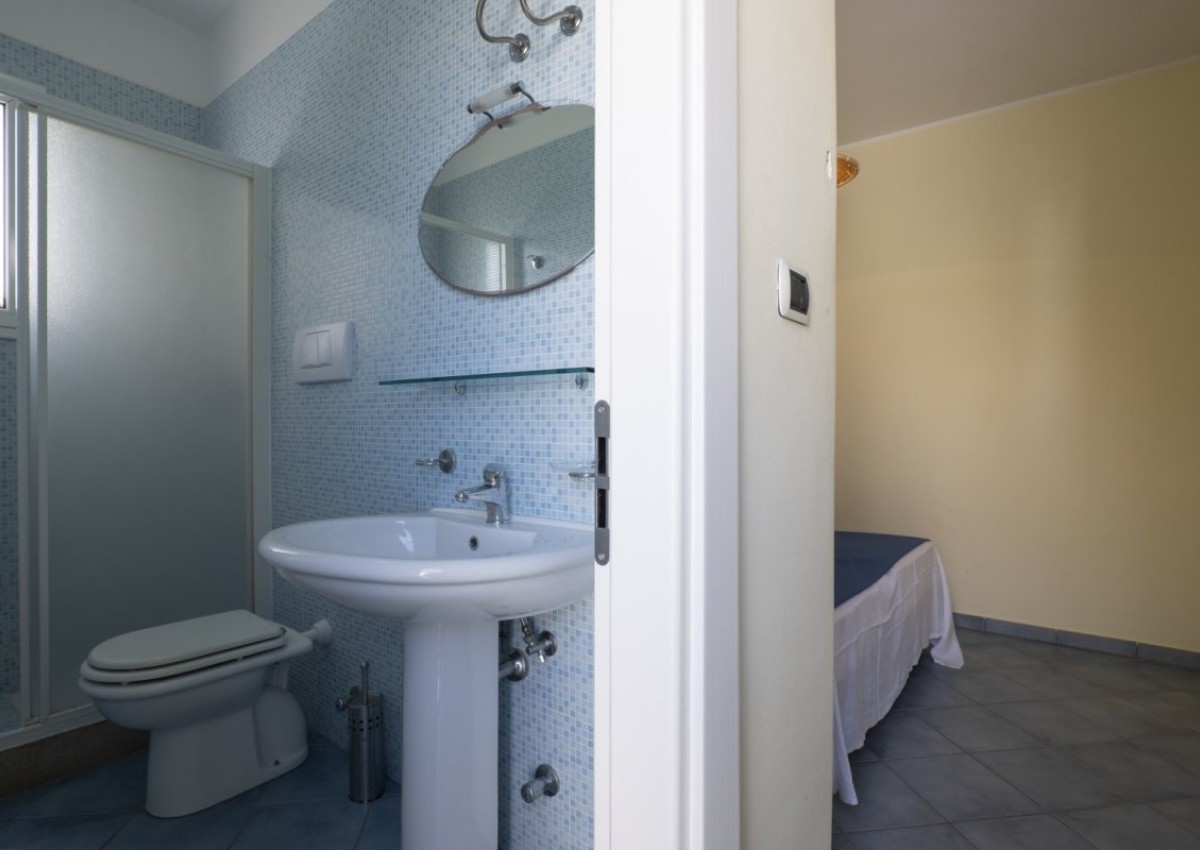 yellow apartment baia verde 