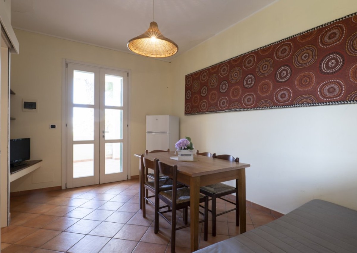 yellow apartment baia verde 