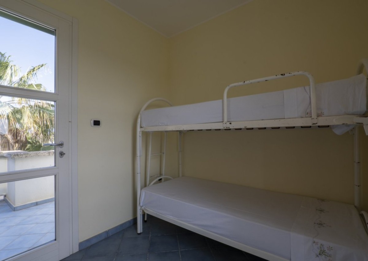 yellow apartment baia verde 