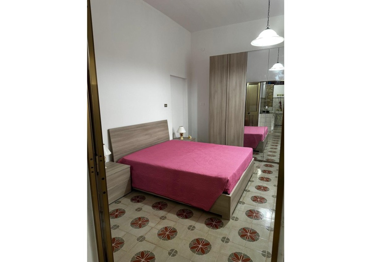 coutry home cristina