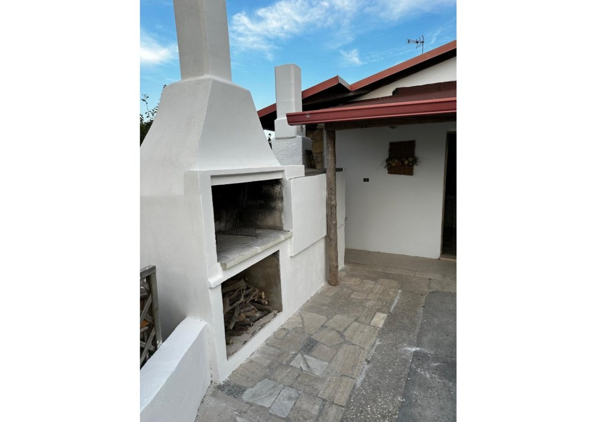 coutry home cristina