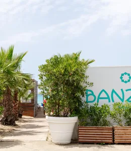 Banzay beach