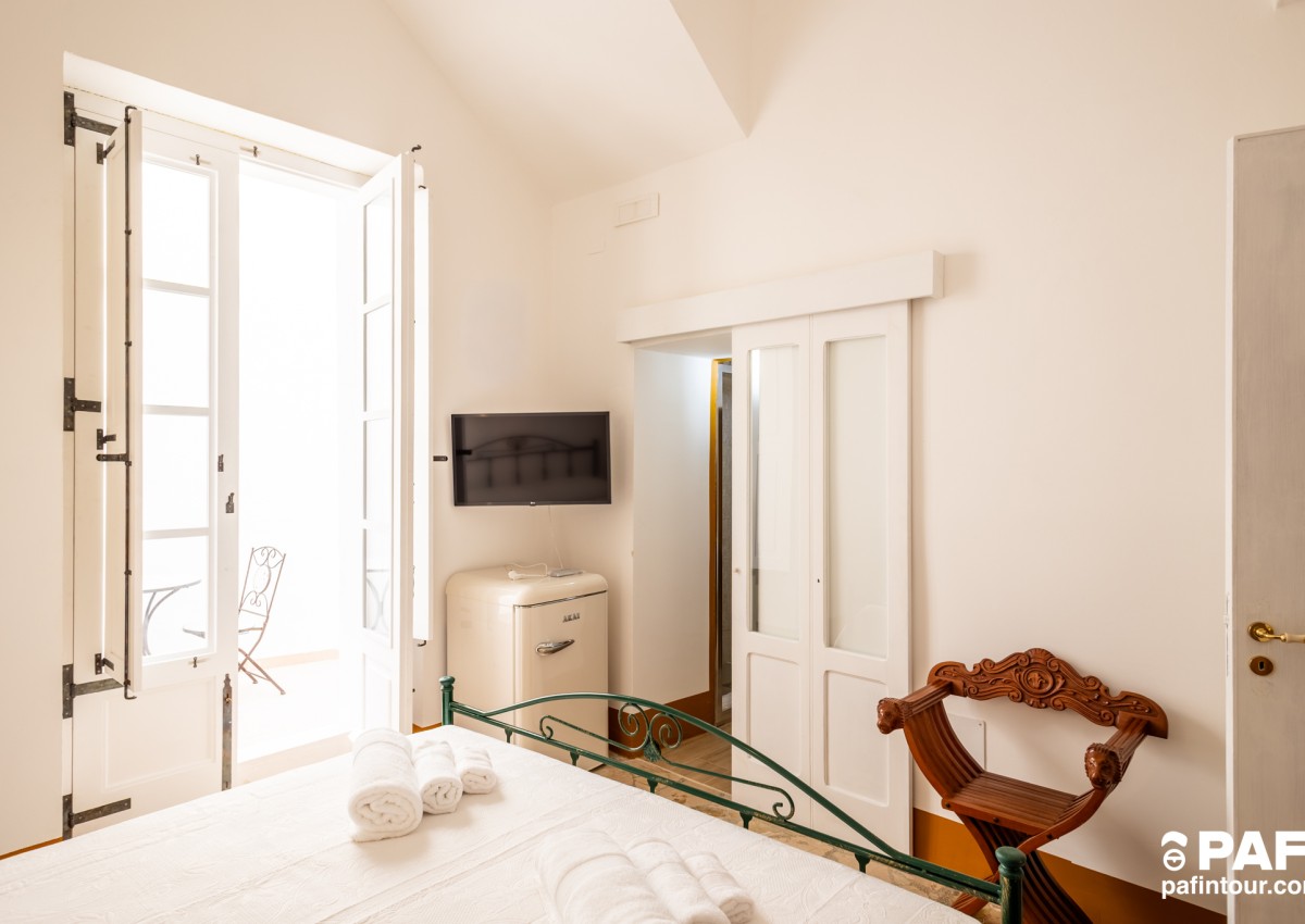 Palazzo Celina Standard