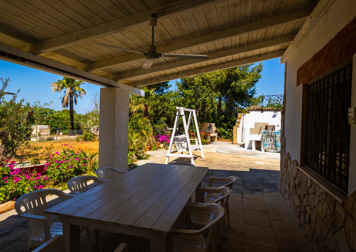 Villa Verde vista mare con piscina