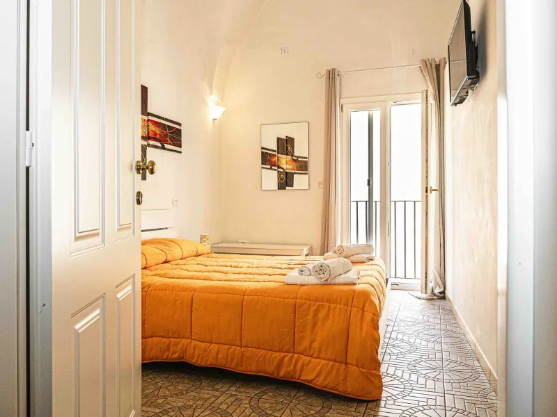 Palazzo Vaglio • Camera Matrimoniale Arancio - foto 2