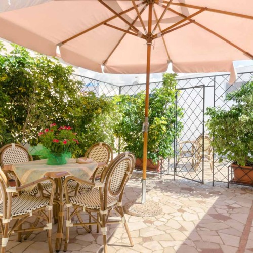 Residence Salù - Bilocale con giardino
